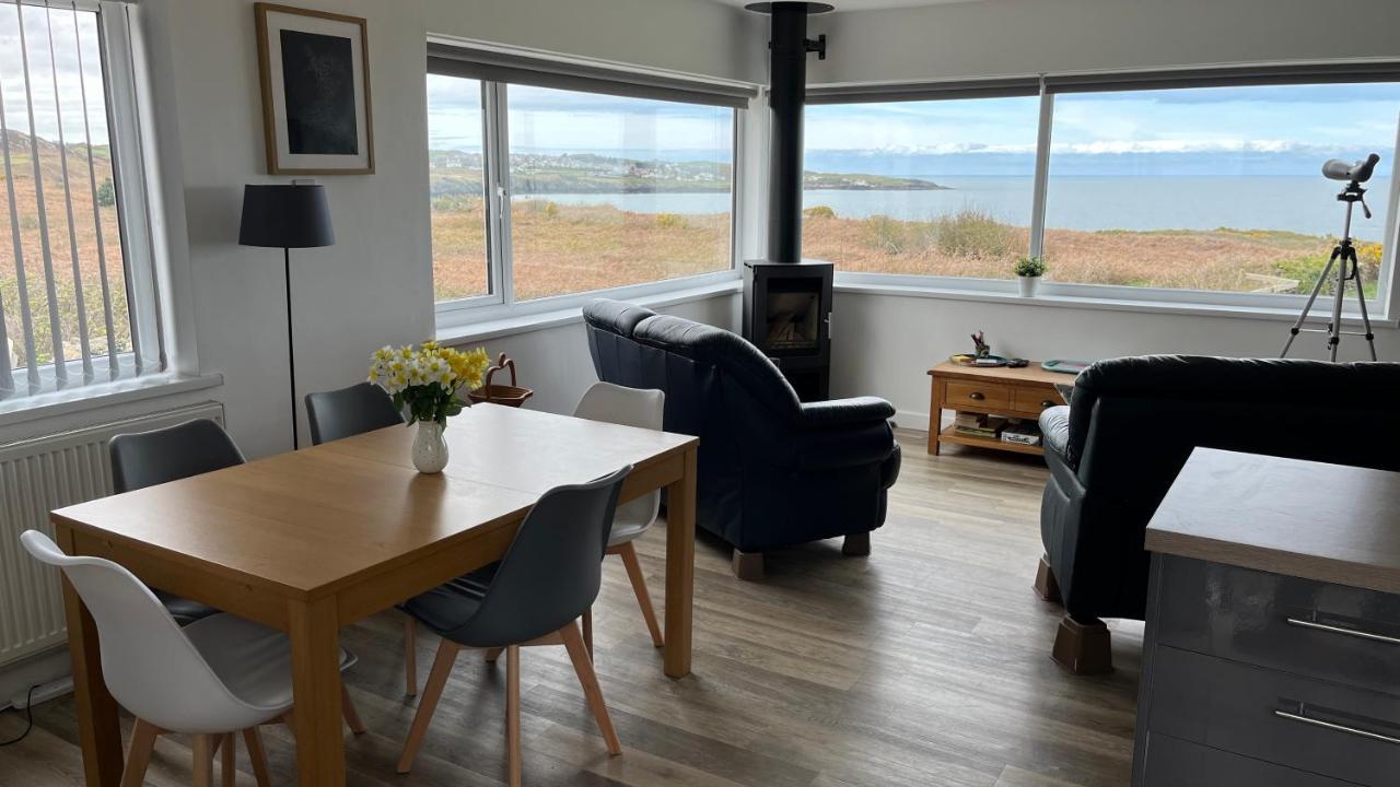 Coastal Bungalow, Sleeps 5 And Ideal For Walkers Amlwch Экстерьер фото
